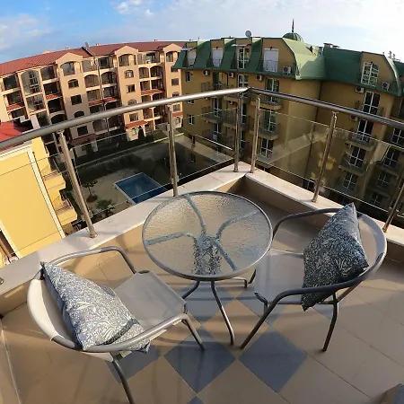 Aquaria Hotel apartamentowy 3*