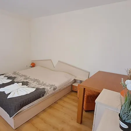 Aquaria 3* Słoneczny Brzeg