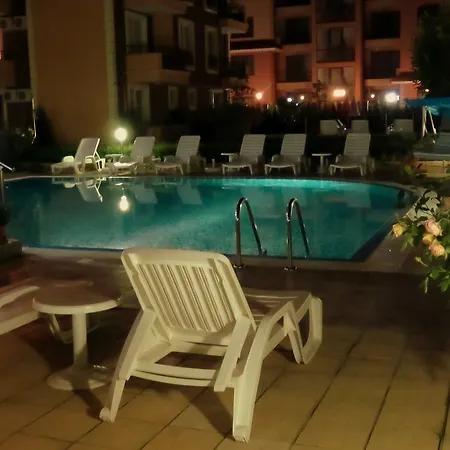 Aquaria Ξενοδοχείο με διαμερίσματα 4*